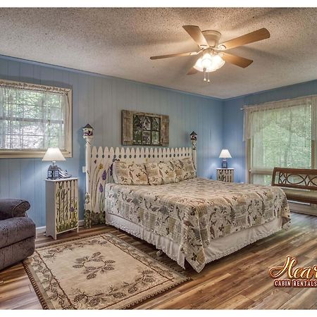 Leprechaun Island Villa Gatlinburg Ngoại thất bức ảnh