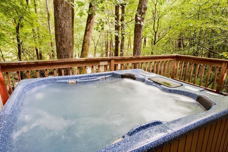 Leprechaun Island Villa Gatlinburg Ngoại thất bức ảnh